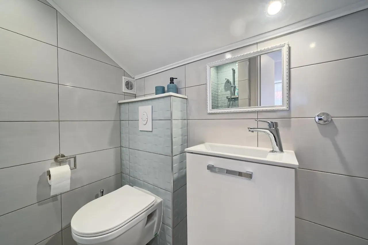 Loft Rooms Split